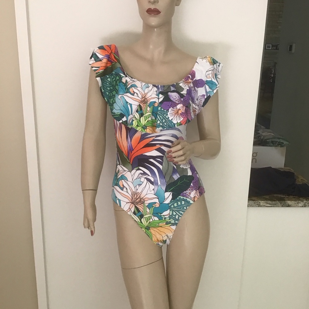 Trina Turk White Amazonia Floral Off Shoulder Ruffle One Piece Swimsuit‎ 4 XS/S